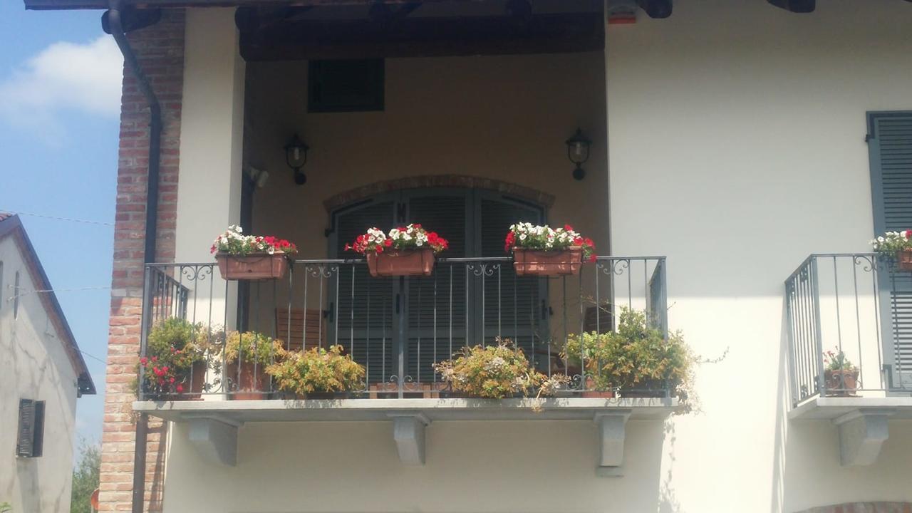 Ca D'I. Bed & Breakfast Magliano Alfieri Eksteriør bilde