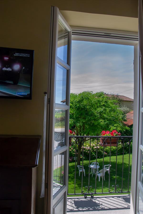 Ca D'I. Bed & Breakfast Magliano Alfieri Eksteriør bilde