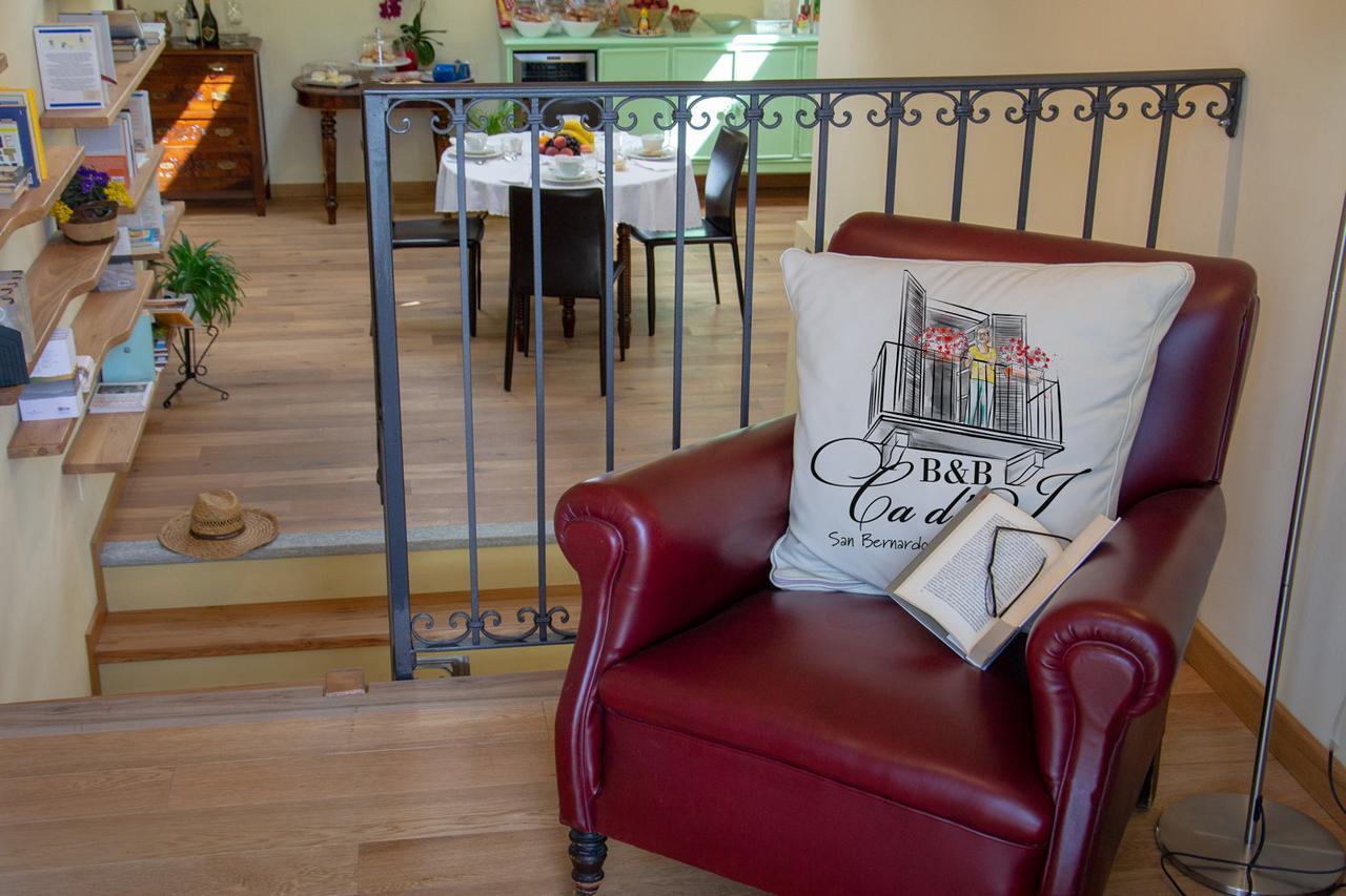 Ca D'I. Bed & Breakfast Magliano Alfieri Eksteriør bilde